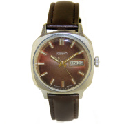 Часы "Ракета" СССР коричневые календарные с автоподзаводом